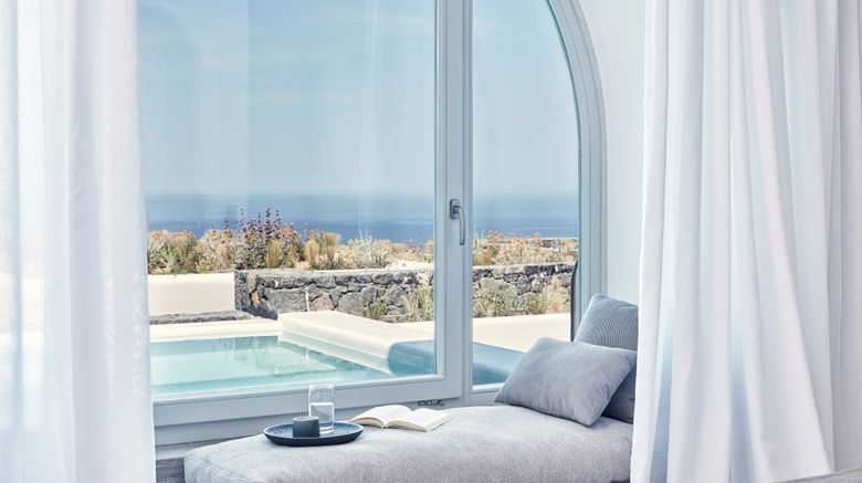 <b>Canaves Oia Epitome Restaurant</b>. Images powered by <a href="https://www.leonardoworldwide.com/" title="Leonardo Worldwide" target="_blank">Leonardo</a>.