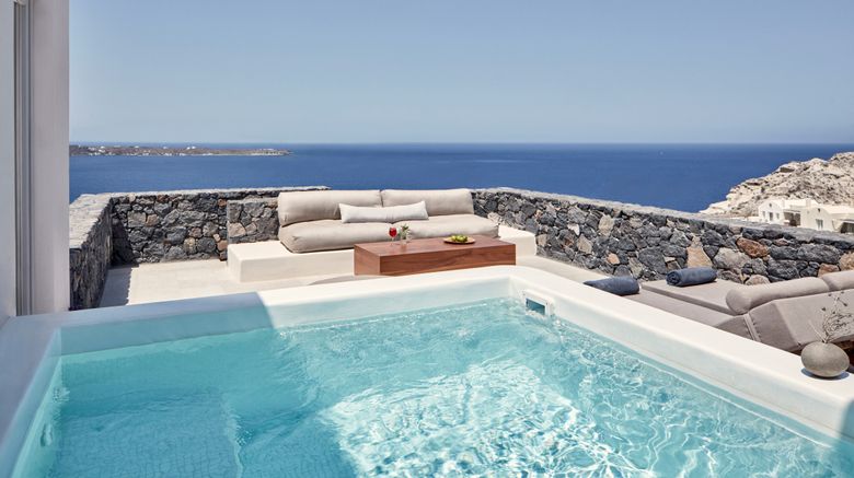 <b>Canaves Oia Epitome Pool</b>. Images powered by <a href="https://www.leonardoworldwide.com/" title="Leonardo Worldwide" target="_blank">Leonardo</a>.