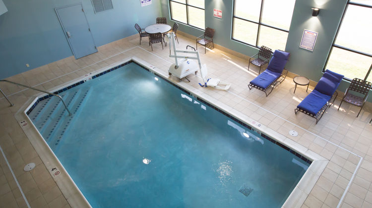 Holiday Inn Express Pool