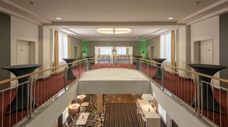 <b>Holiday Inn Munich-Unterhaching Meeting</b>. Images powered by <a href="https://www.leonardoworldwide.com/" title="Leonardo Worldwide" target="_blank">Leonardo</a>.