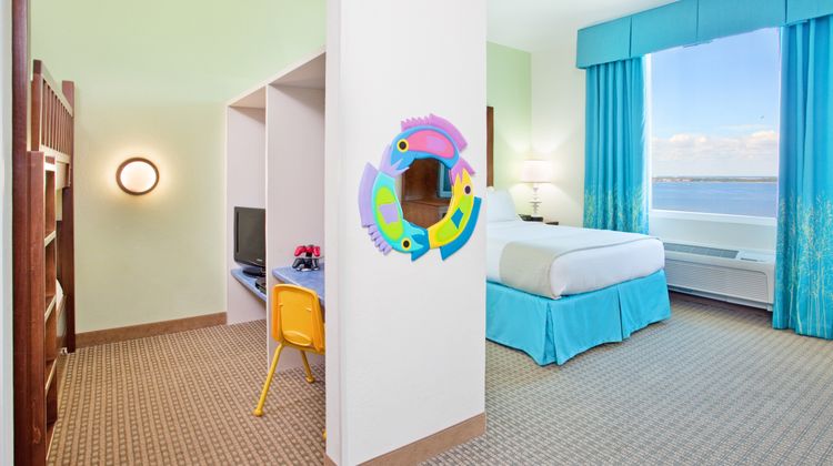 Holiday Inn Resort Pensacola Beach Suite