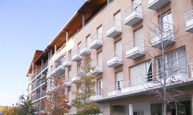 Sejours & Affaires Mirabeau Exterior