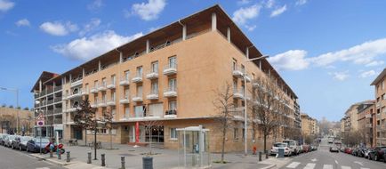 Sejours & Affaires Mirabeau Exterior