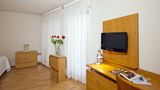 Sejours & Affaires Paris Nanterre Suite