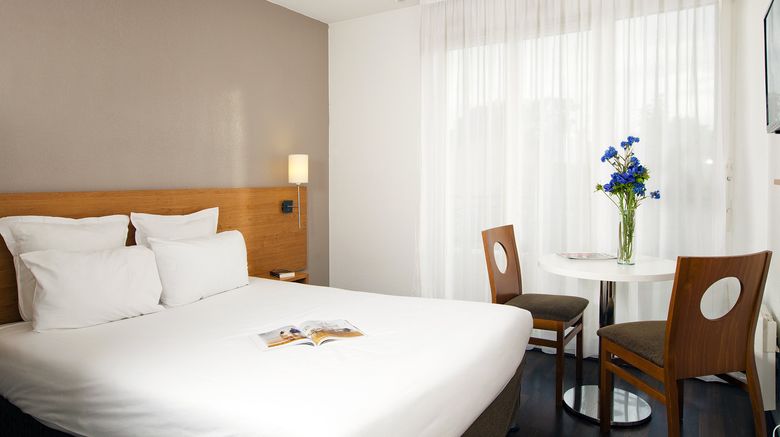 <b>Sejours & Affaires Paris Nanterre Room</b>. Images powered by <a href="https://www.leonardoworldwide.com/" title="Leonardo Worldwide" target="_blank">Leonardo</a>.