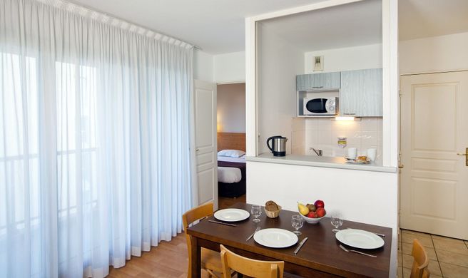 Residhome Appart Hotel Lyon Gerland Room