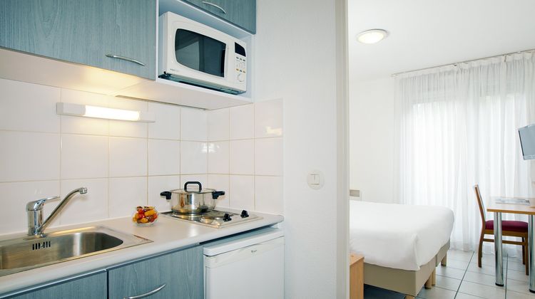 Sejours & Affaires Park Lane Room