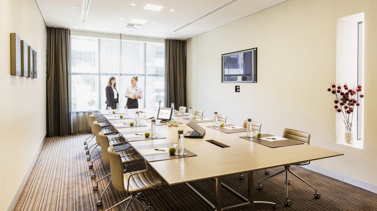 Fraser Suites Sydney Meeting