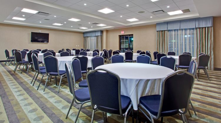 Holiday Inn Express Hotel & Suites Ballroom