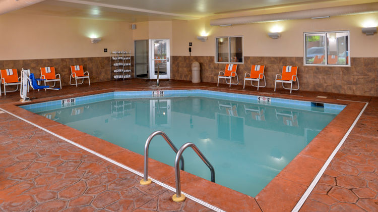 Holiday Inn Express & Suites Mason Pool