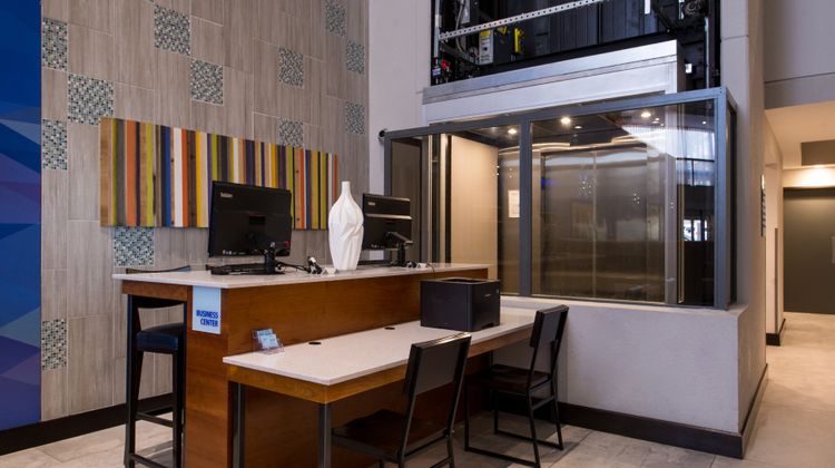 Holiday Inn Express & Suites Medical Other