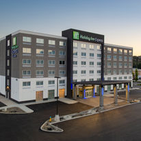 Holiday Inn Express & Stes Kelowna East