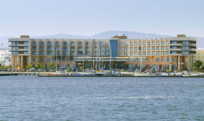 Real Marina Hotel & Spa Exterior