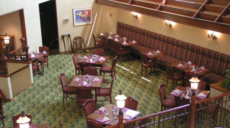 Crowne Plaza Hickory I-40 Restaurant