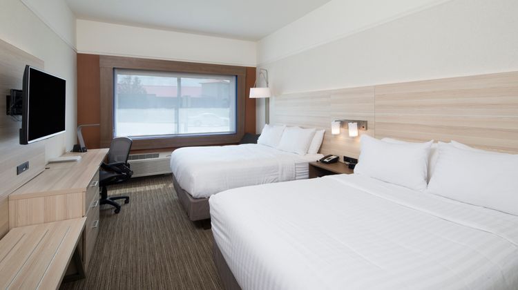 Holiday Inn Express & Suites Auburn Room