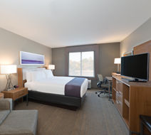 Holiday Inn Express Hot Springs South Room