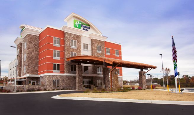Holiday Inn Express Hot Springs South Exterior