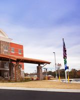 Holiday Inn Express Hot Springs South