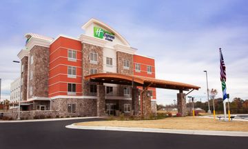 Holiday Inn Express Hot Springs South