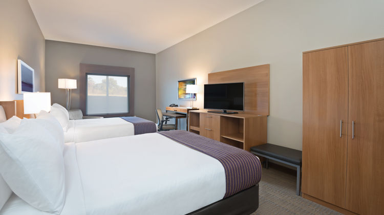 Holiday Inn Express Hot Springs South Room