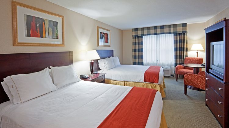 Holiday Inn Express Room