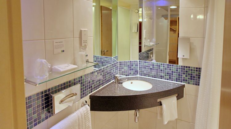 Holiday Inn Express Southampton M27 Jct7 Room