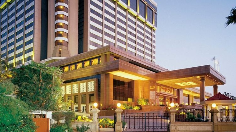 Taj Lands End Exterior