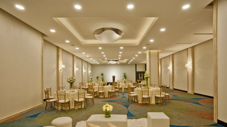 Crowne Plaza Santo Domingo Ballroom