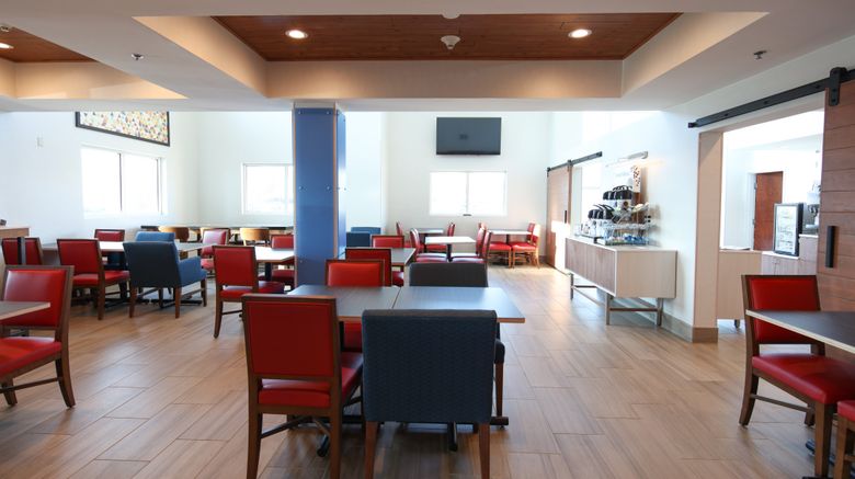 <b>Holiday Inn Express Hotel & Suites Restaurant</b>. Images powered by <a href="https://www.leonardoworldwide.com/" title="Leonardo Worldwide" target="_blank">Leonardo</a>.
