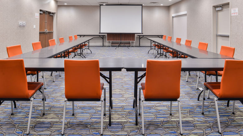 <b>Holiday Inn Express Early Meeting</b>. Images powered by <a href="https://www.leonardoworldwide.com/" title="Leonardo Worldwide" target="_blank">Leonardo</a>.