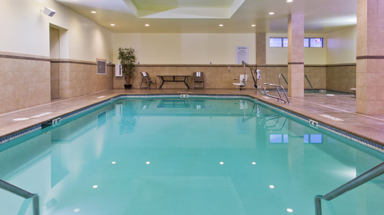 Holiday Inn Yakima Pool