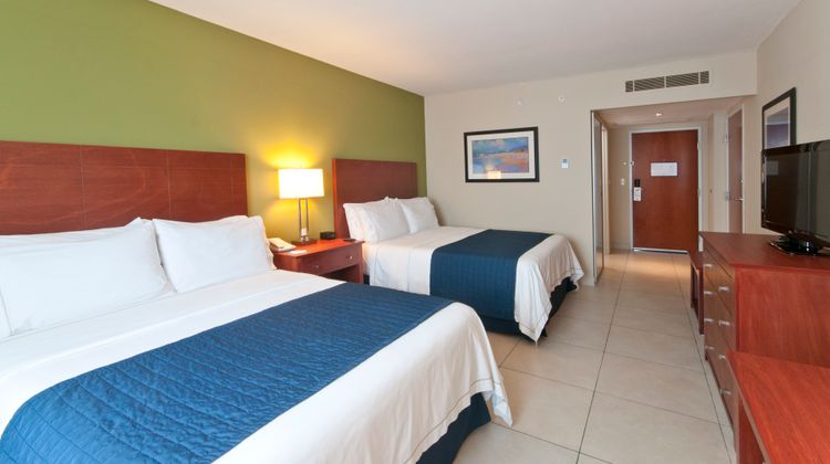 Holiday Inn Exp Veracruz Boca del Rio Room