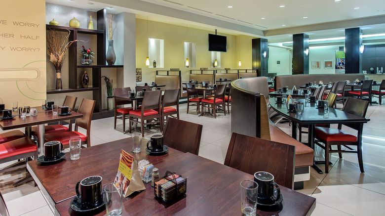 <b>Holiday Inn Louisville Airport-Fair/Expo Restaurant</b>. Images powered by <a href="https://www.leonardoworldwide.com/" title="Leonardo Worldwide" target="_blank">Leonardo</a>.