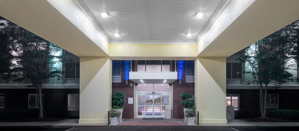 Holiday Inn Express & Suites Daphne Exterior