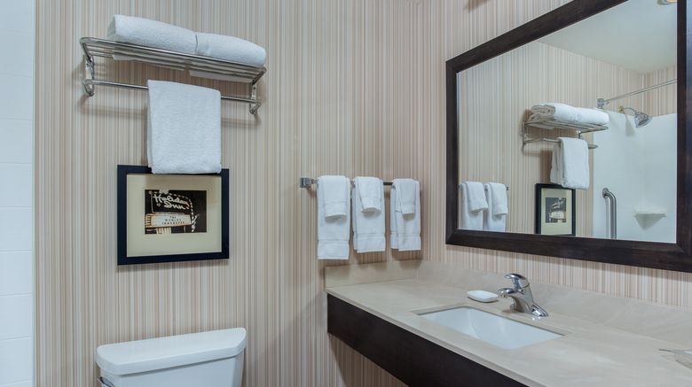 <b>Holiday Inn Louisville Airport-Fair/Expo Room</b>. Images powered by <a href="https://www.leonardoworldwide.com/" title="Leonardo Worldwide" target="_blank">Leonardo</a>.