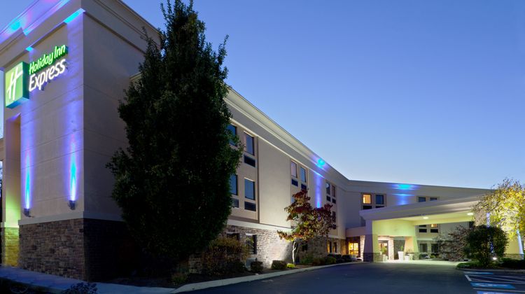 Holiday Inn Express Hershey (Harrisburg) Exterior