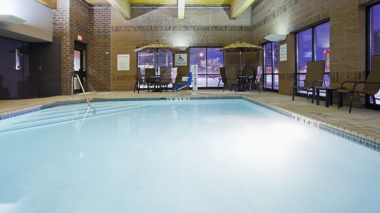 <b>Holiday Inn Express & Stes Bloomington W Pool</b>. Images powered by <a href="https://www.leonardoworldwide.com/" title="Leonardo Worldwide" target="_blank">Leonardo</a>.