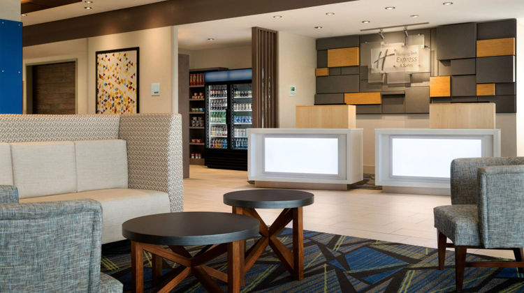 Holiday Inn Express & Suites Red Wing Lobby
