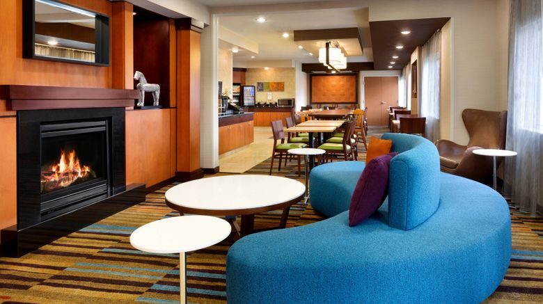 <b>Fairfield Inn & Suites by Marriott Lobby</b>. Images powered by <a href="https://www.leonardoworldwide.com/" title="Leonardo Worldwide" target="_blank">Leonardo</a>.