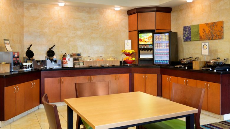 <b>Fairfield Inn & Suites by Marriott Restaurant</b>. Images powered by <a href="https://www.leonardoworldwide.com/" title="Leonardo Worldwide" target="_blank">Leonardo</a>.