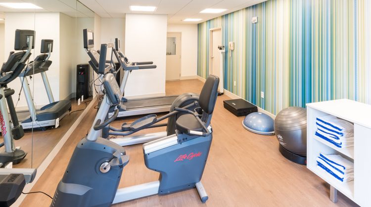 Holiday Inn Express Charleston Health Club