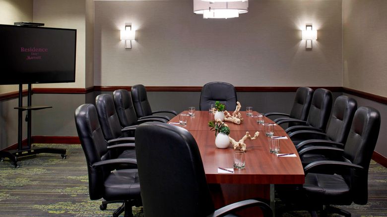 <b>Residence Inn by Marriott Meeting</b>. Images powered by <a href="https://www.leonardoworldwide.com/" title="Leonardo Worldwide" target="_blank">Leonardo</a>.