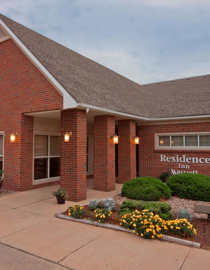 Find Davenport, IA Hotels Downtown Hotels in Davenport Hotel Search