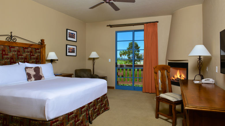 <b>Lodge on the Desert Room</b>. Images powered by <a href="https://www.leonardoworldwide.com/" title="Leonardo Worldwide" target="_blank">Leonardo</a>.
