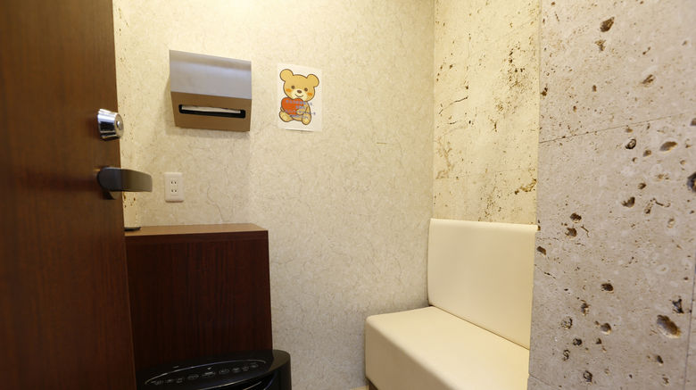 <b>Hotel JAL City Naha Lobby</b>. Images powered by <a href="https://www.leonardoworldwide.com/" title="Leonardo Worldwide" target="_blank">Leonardo</a>.