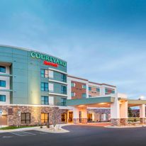 Courtyard by Marriott Bismarck North