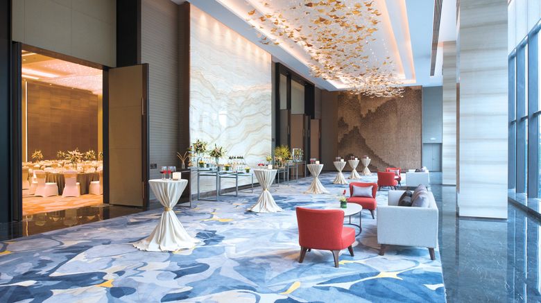 <b>Crowne Plaza HEDA Restaurant</b>. Images powered by <a href="https://www.leonardoworldwide.com/" title="Leonardo Worldwide" target="_blank">Leonardo</a>.