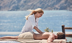 Archipelagos Hotel