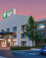 Holiday Inn Express