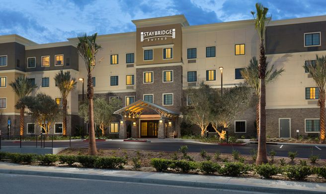 Staybridge Suites Corona South Exterior